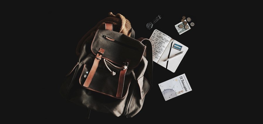 packing ala backpacker