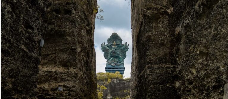 patung GWK