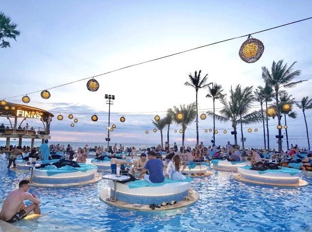 Finns Beach Club Bali
