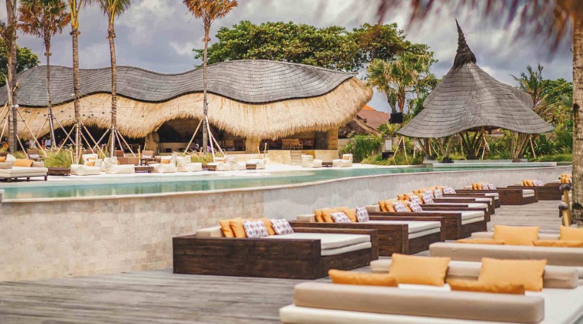 outside mari beach club bali photos 