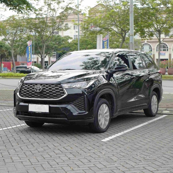 toyota kijang innova zenix q