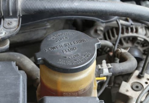 Power Steering Berat Tapi Tidak Bocor