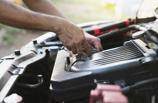 mobil tidak bisa distarter tapi aki bagus