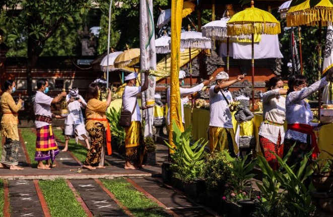 Perayaan hari raya galungan adalah