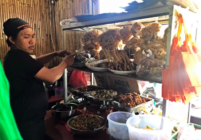 warung babi guling pak malen foto