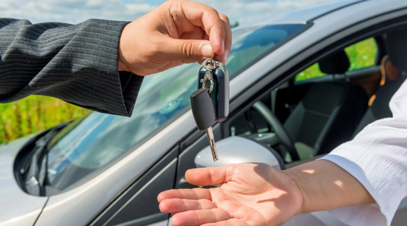 syarat rental mobil di bali
