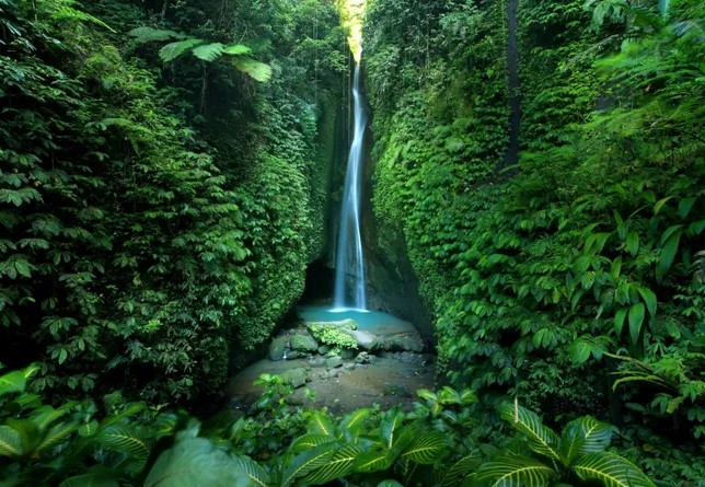 Leke Leke Waterfall