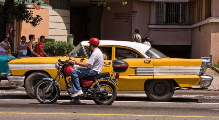 berapa biaya balik nama motor dan mobil