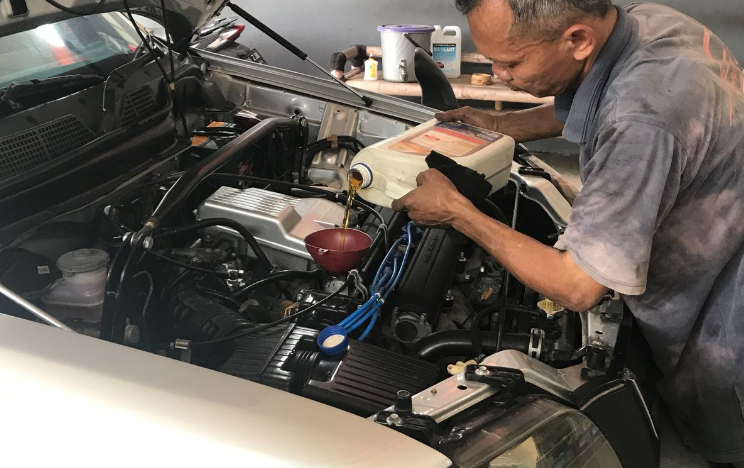 servis mobil