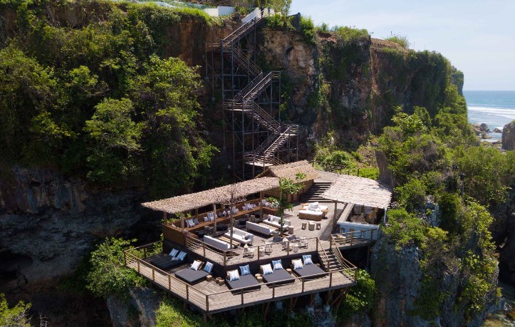 ulu cliffhouse menu bali