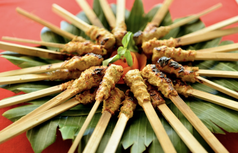 sate lilit berasal dari bali