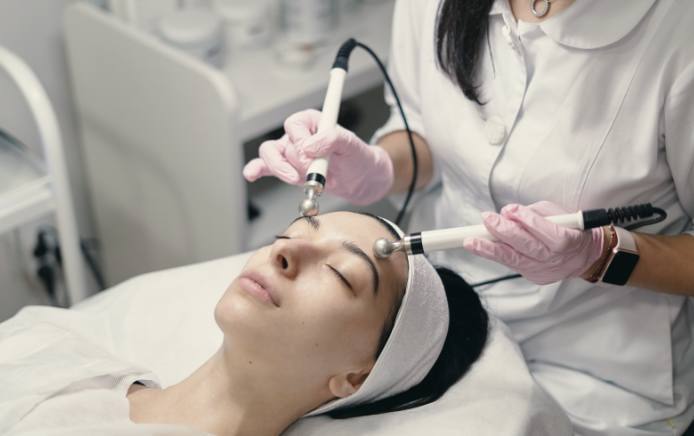 klinik kecantikan terdekat