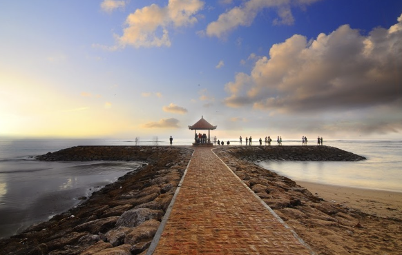 matahari terbit beach