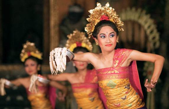 tari pendet