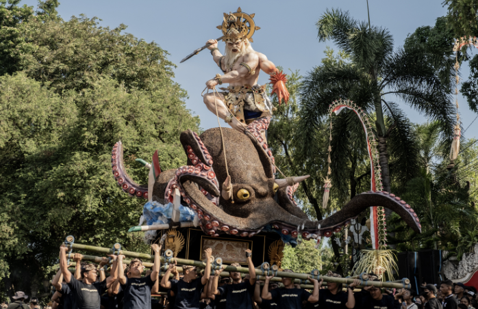 ogoh ogoh adalah