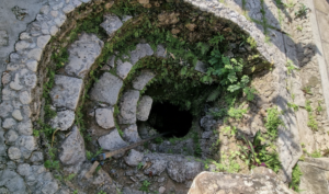 Goa Gala Gala Lembongan