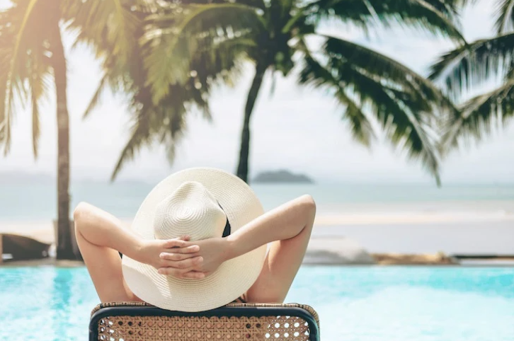 healing staycation artinya