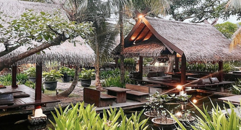 atmosphere resort cafe ulasan