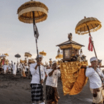 upacara melasti adalah