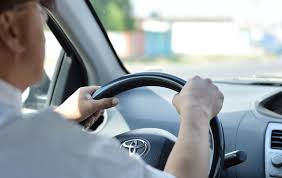 sewa mobil dengan supir