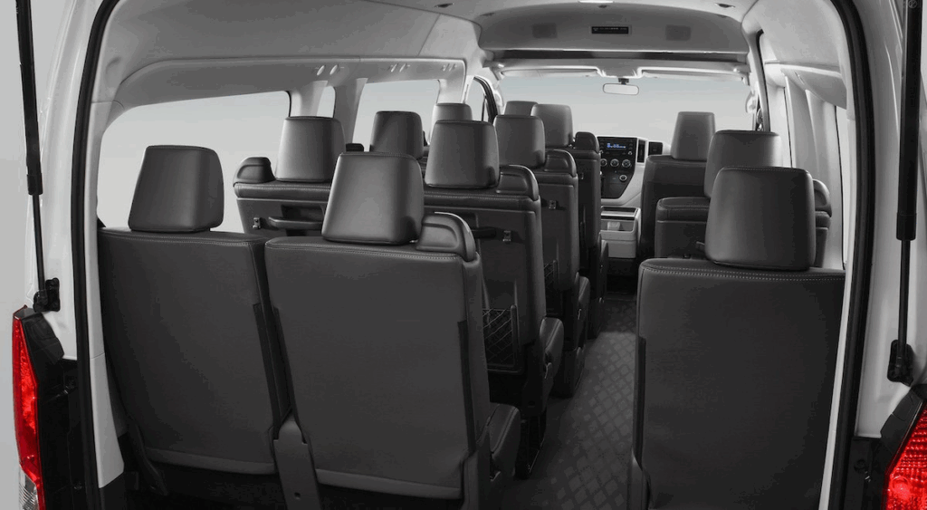 Keunggulan Hiace Dibanding Kendaraan Sejenis yang Perlu Anda Ketahui 1 keunggulan hiace dibanding kendaraan sejenis