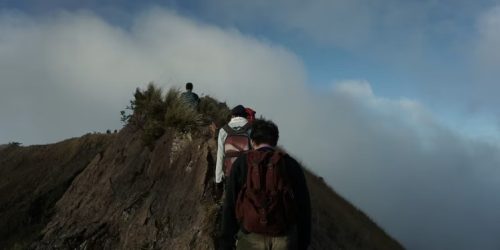 gunung yang ada di bali