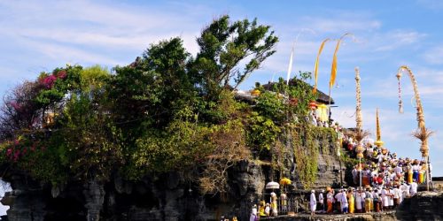 pura tanah lot