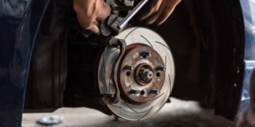 seal yang terdapat pada silinder roda berfungsi untuk