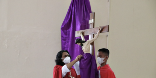 warna liturgi jumat agung